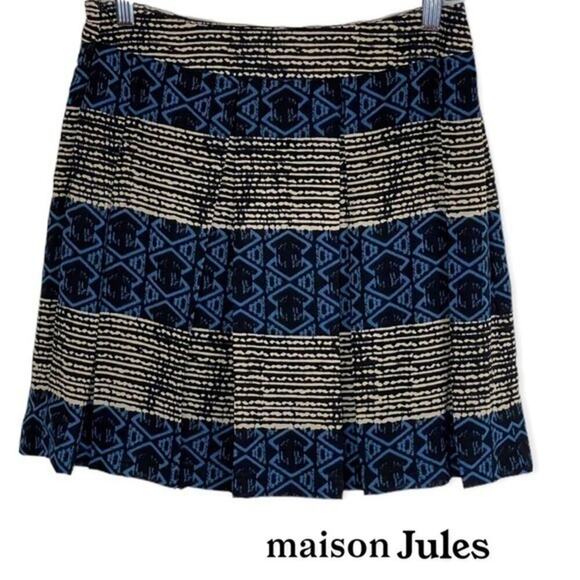 Madison Jules Black Blue Cream Batik Style Print Pleated Full Skirt NWOT Size M - Picture 1 of 10